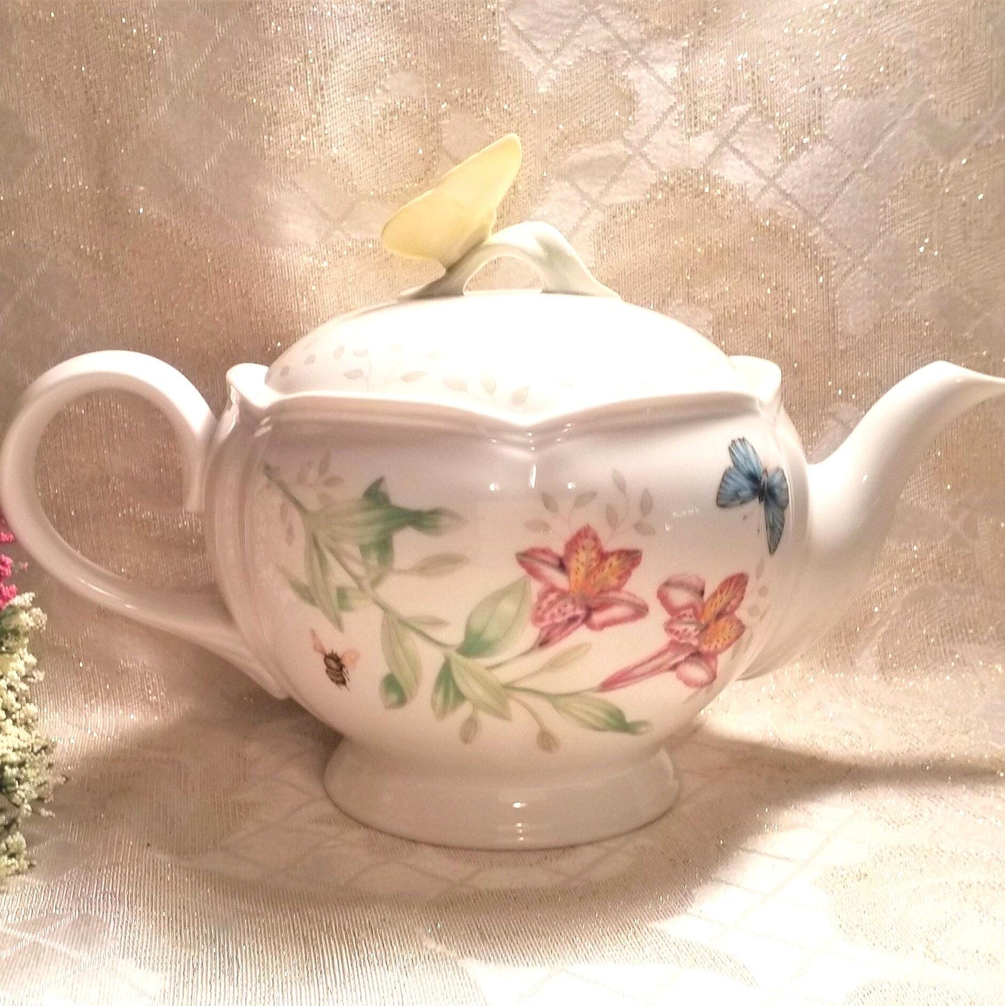 Lenox Butterfly Meadow Teapot, Laurie Le Luyer Design 30 Ounce And Always FREE Domestic SHIPPING