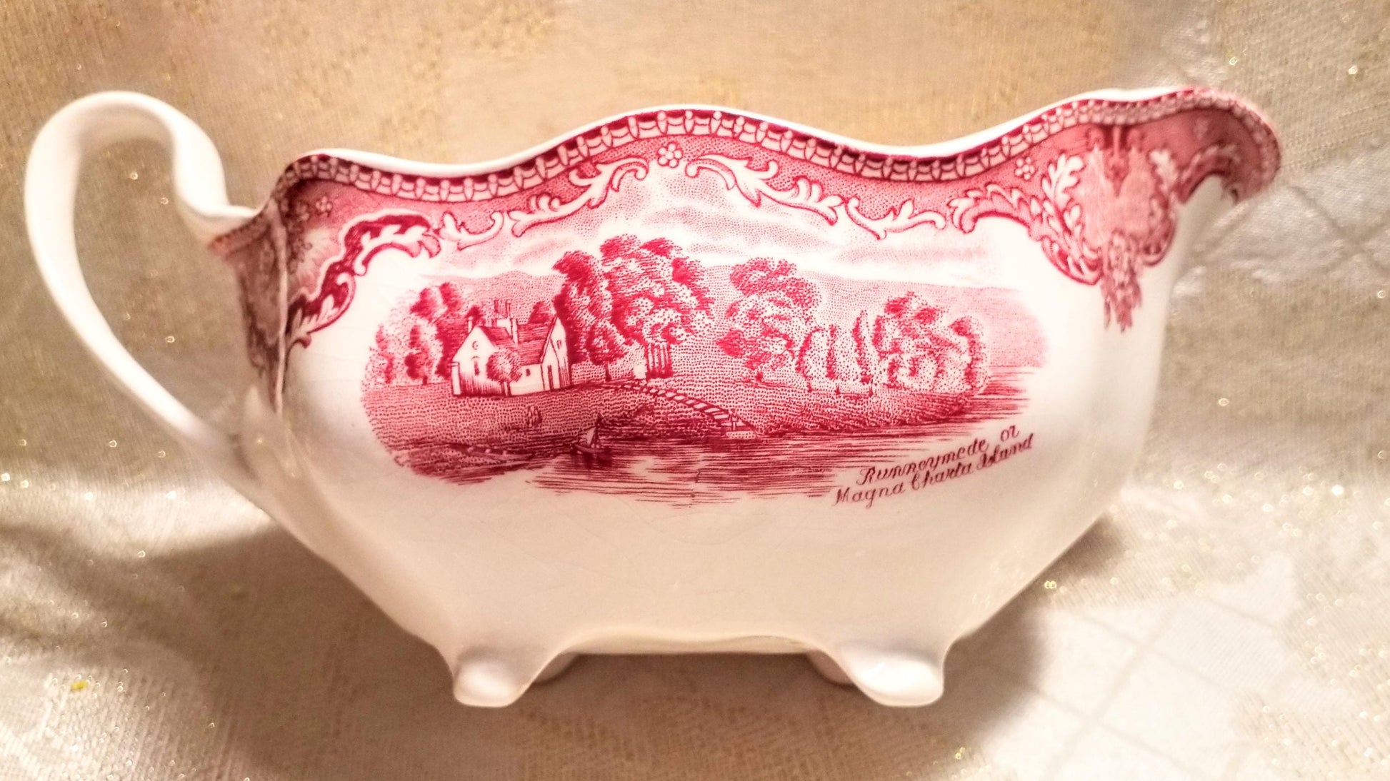 Vintage Johnson Bros Old Britain Castles Red Transferware Gravy Boat Always FREE Domestic SHIPPING
