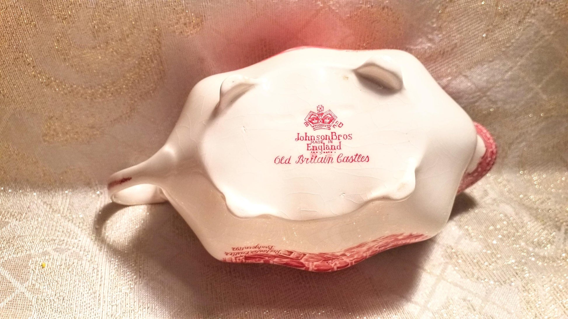 Vintage Johnson Bros Old Britain Castles Red Transferware Gravy Boat Always FREE Domestic SHIPPING