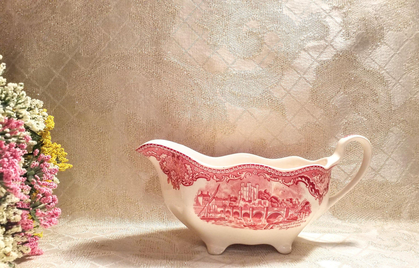 Vintage Johnson Bros Old Britain Castles Red Transferware Gravy Boat Always FREE Domestic SHIPPING