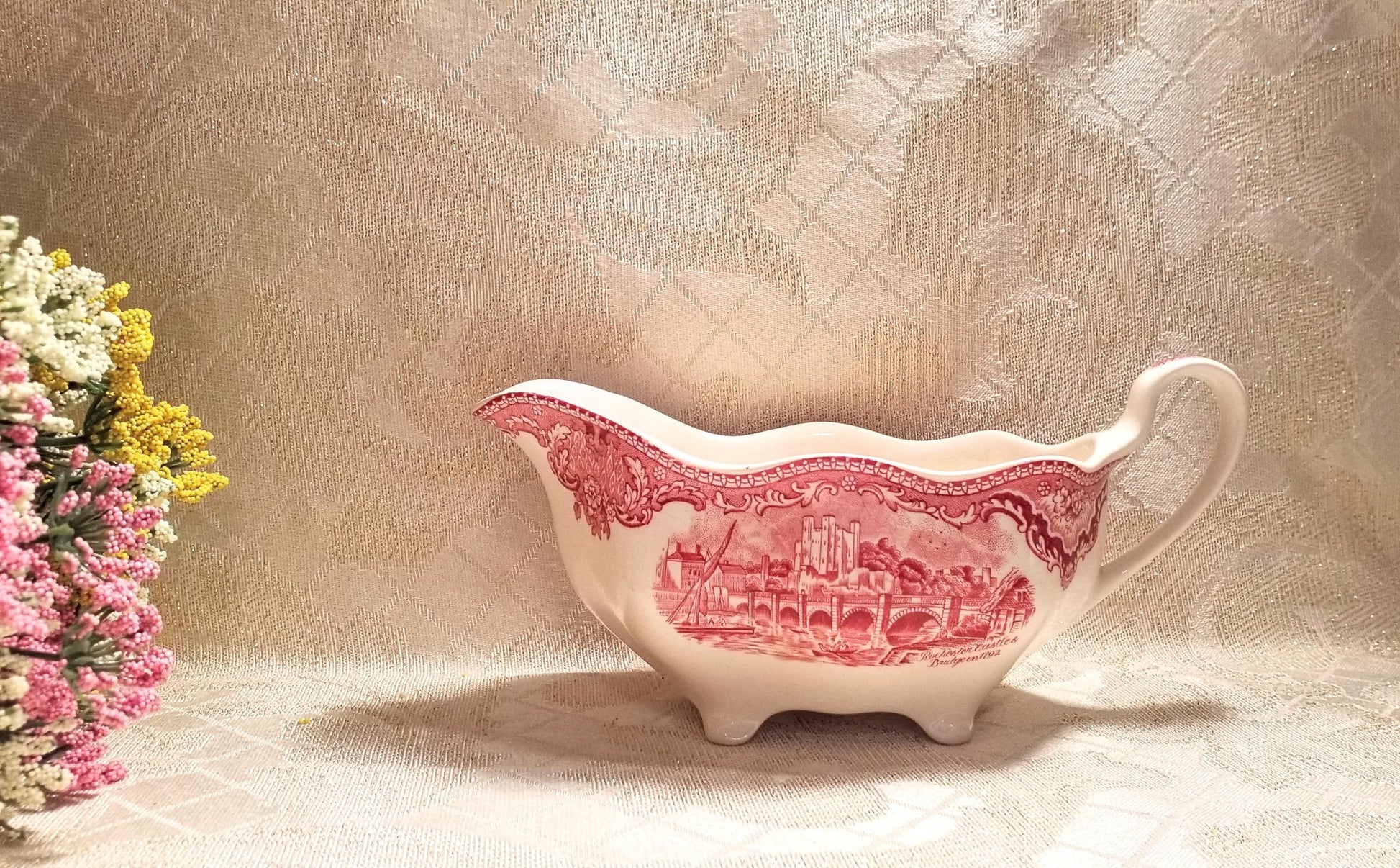 Vintage Johnson Bros Old Britain Castles Red Transferware Gravy Boat Always FREE Domestic SHIPPING