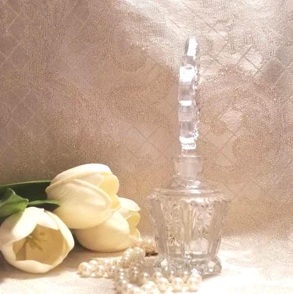Vintage Perfume Bottle With Large Stopper Elegant Glass Design And Always FREE Domestic SHIPPING