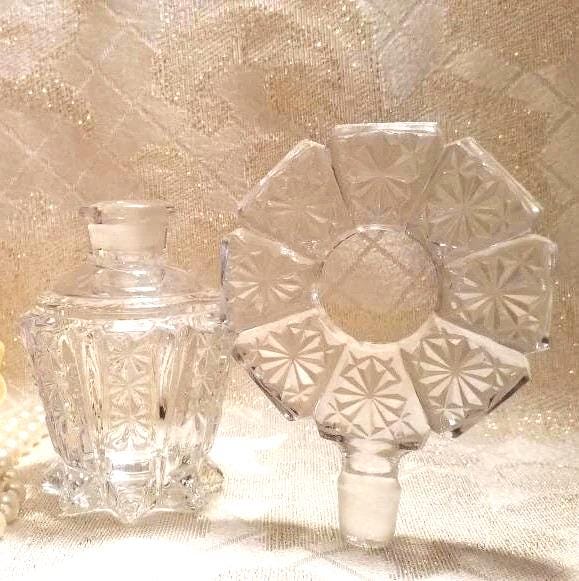 Vintage Perfume Bottle With Large Stopper Elegant Glass Design And Always FREE Domestic SHIPPING