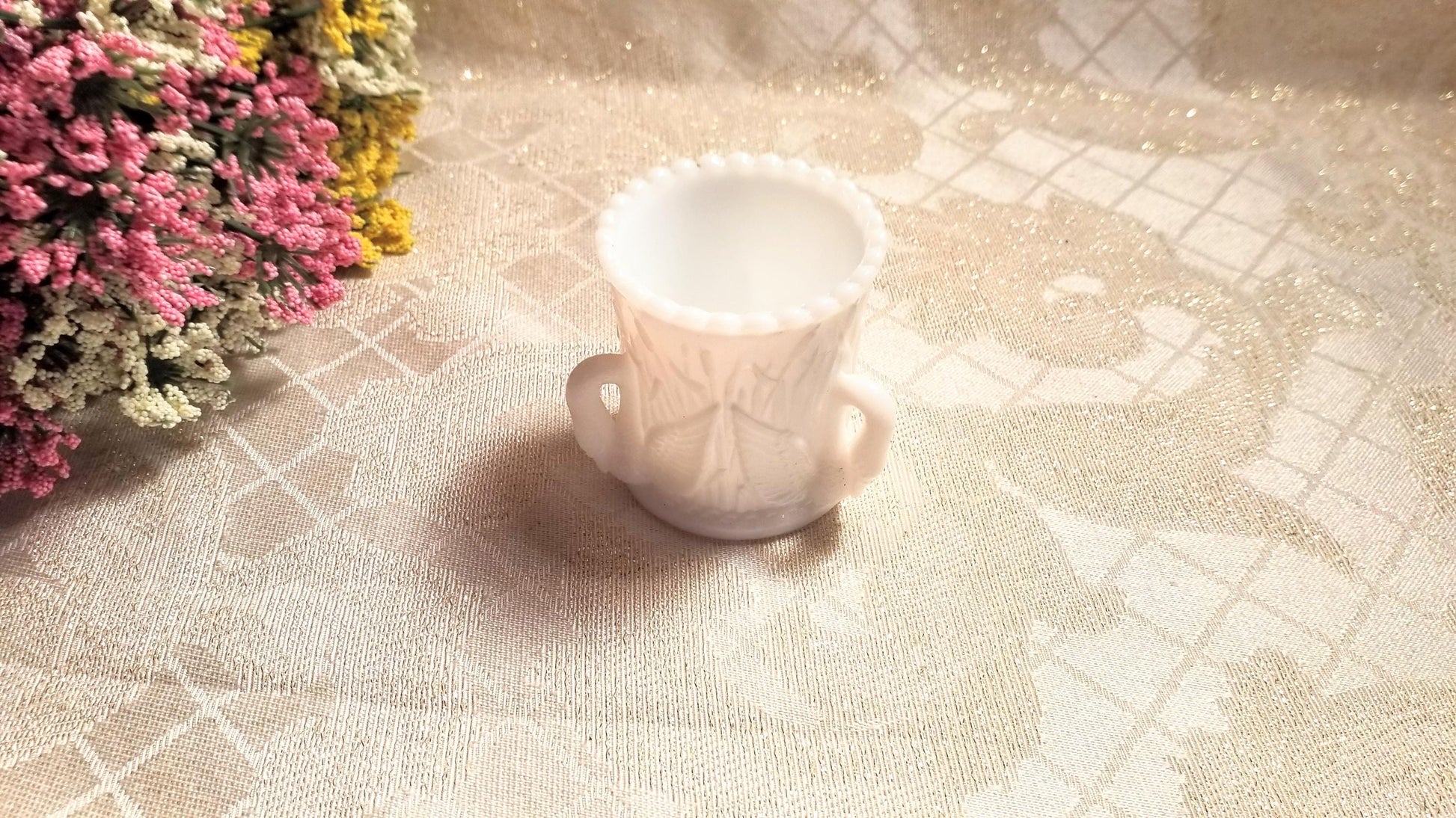 Vintage Swan Milk Glass Toothpick Holder 1940s Elegant Vase Always FREE Domestic SHIPPING