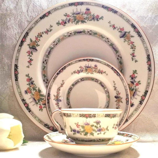 Royal Doulton Kenilworth China Set, Floral Moriage Design, Vintage 1926 (4-Piece)