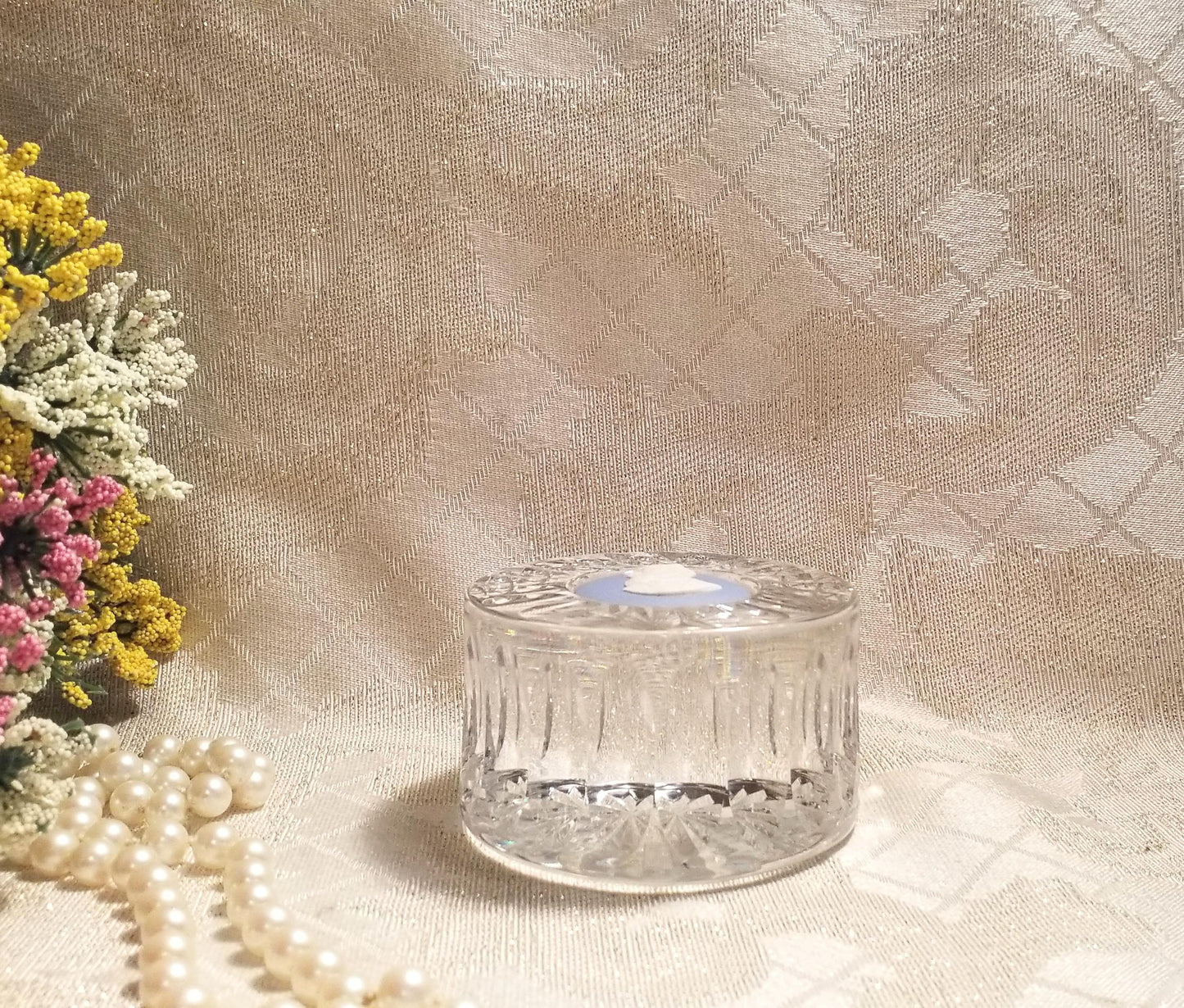 Wedgwood Charles Dickens Jasperware Crystal Paperweight