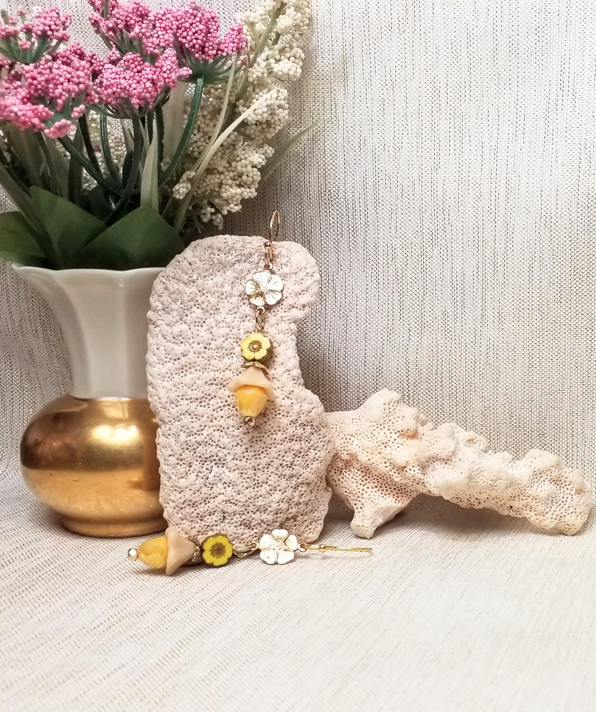 Czech Glass Flower Earrings Goldplated Earrings And Always FREE Domestic SHIPPING