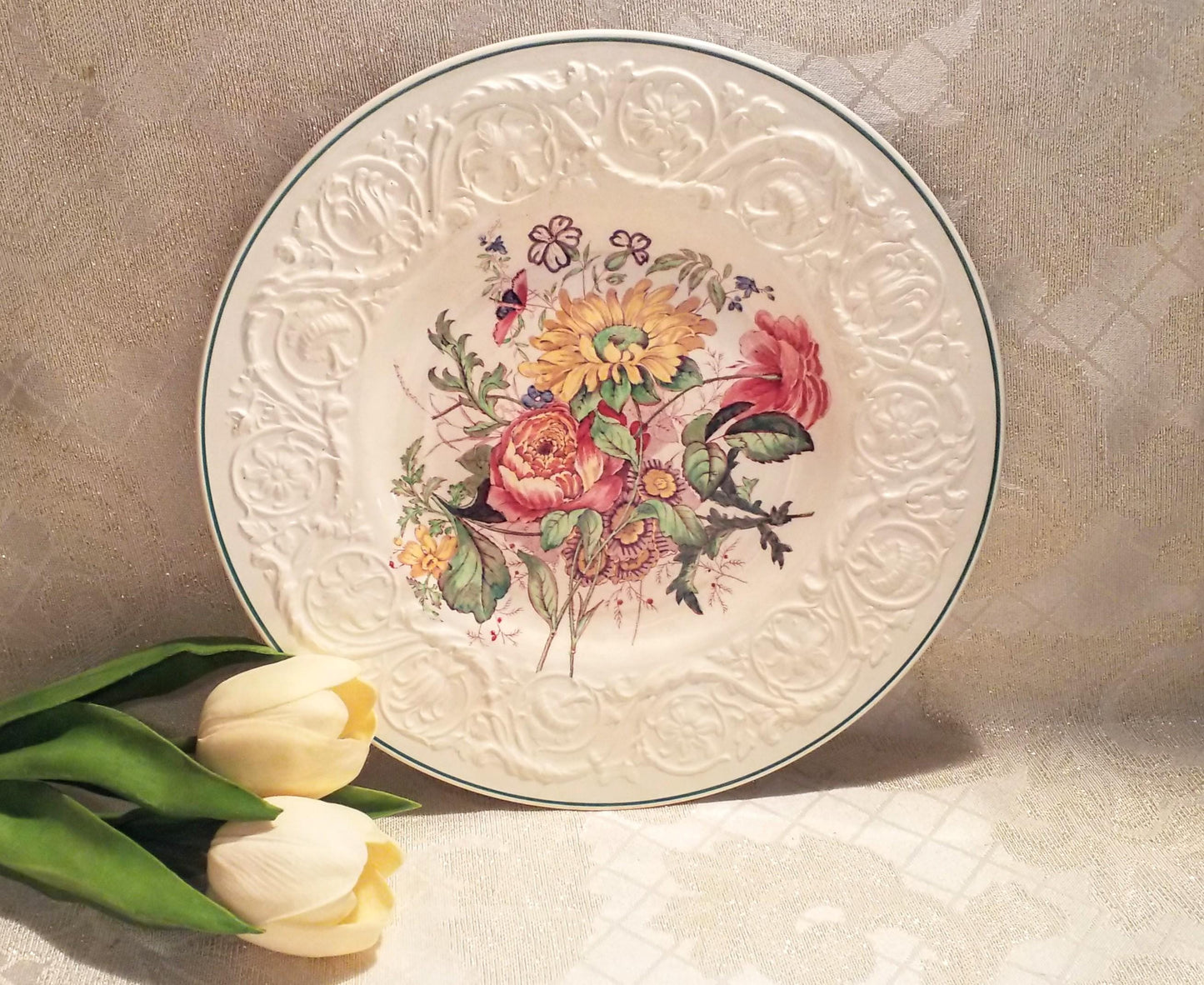 Wedgwood Bognor Patrician Dinner Plate, Queensware Earthenware Always FREE Domestic SHIPPING
