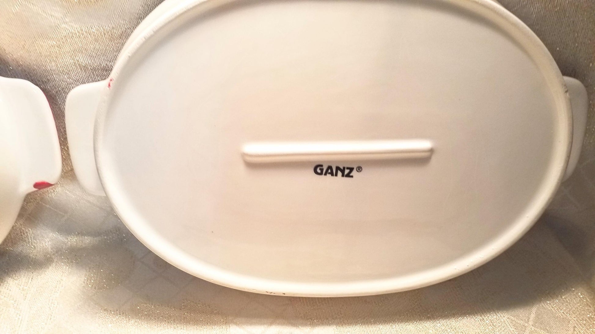 Farmhouse Casserole Dishes: Rooster and Cow Decor, Red & Black Trim