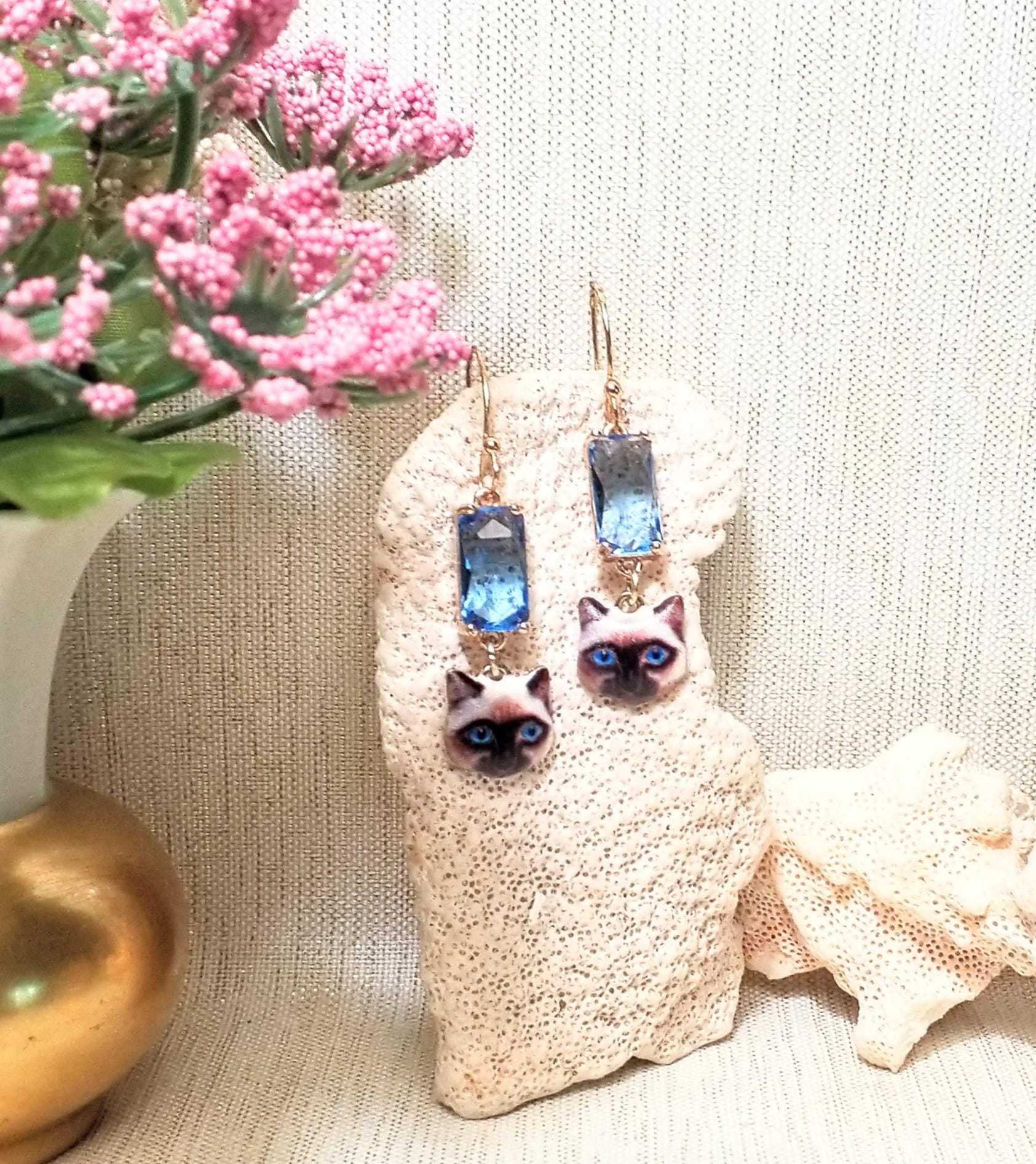 Handcrafted Siamese Kitten Earrings: Elegant Blue Crystal, 18k Gold Plated