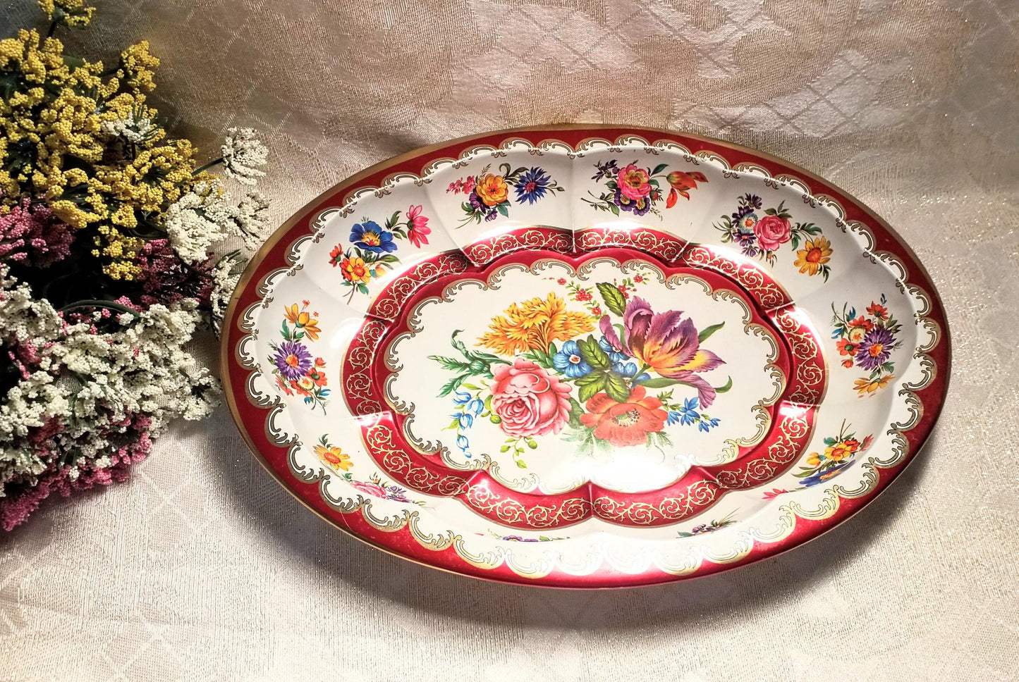 Daher Ware Metal Plate - Floral Decorated Display Decor