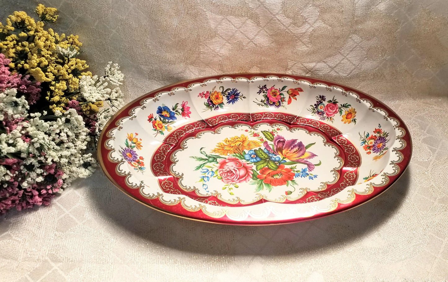 Daher Ware Metal Plate - Floral Decorated Display Decor