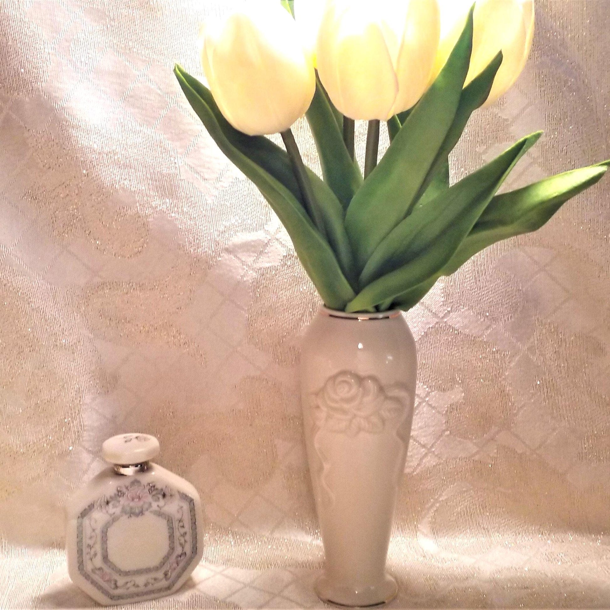 Lenox Charleston Perfume Bottle And Rosebud Vase Set Always FREE Domestic SHIPPING