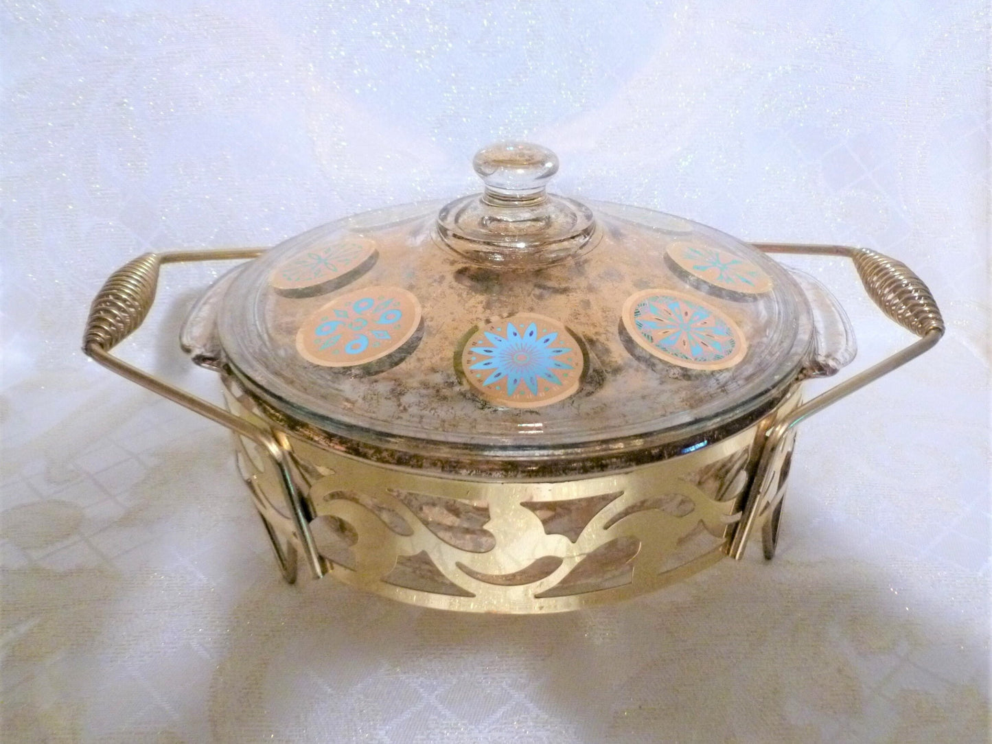 George Briard 2 Quart Casserole With Goldtone Metal Serving Frame And 22K Gold Art Detail Award Winning Designer FREE Domestic SHIPPING