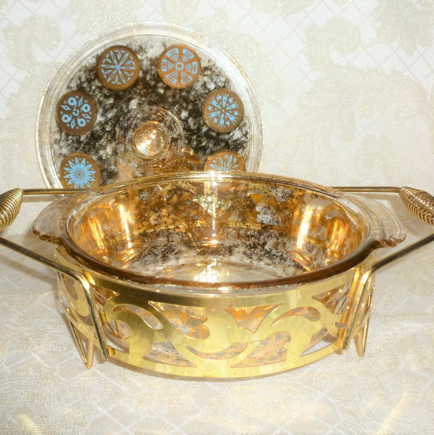 George Briard 2 Quart Casserole With Goldtone Metal Serving Frame And 22K Gold Art Detail Award Winning Designer FREE Domestic SHIPPING
